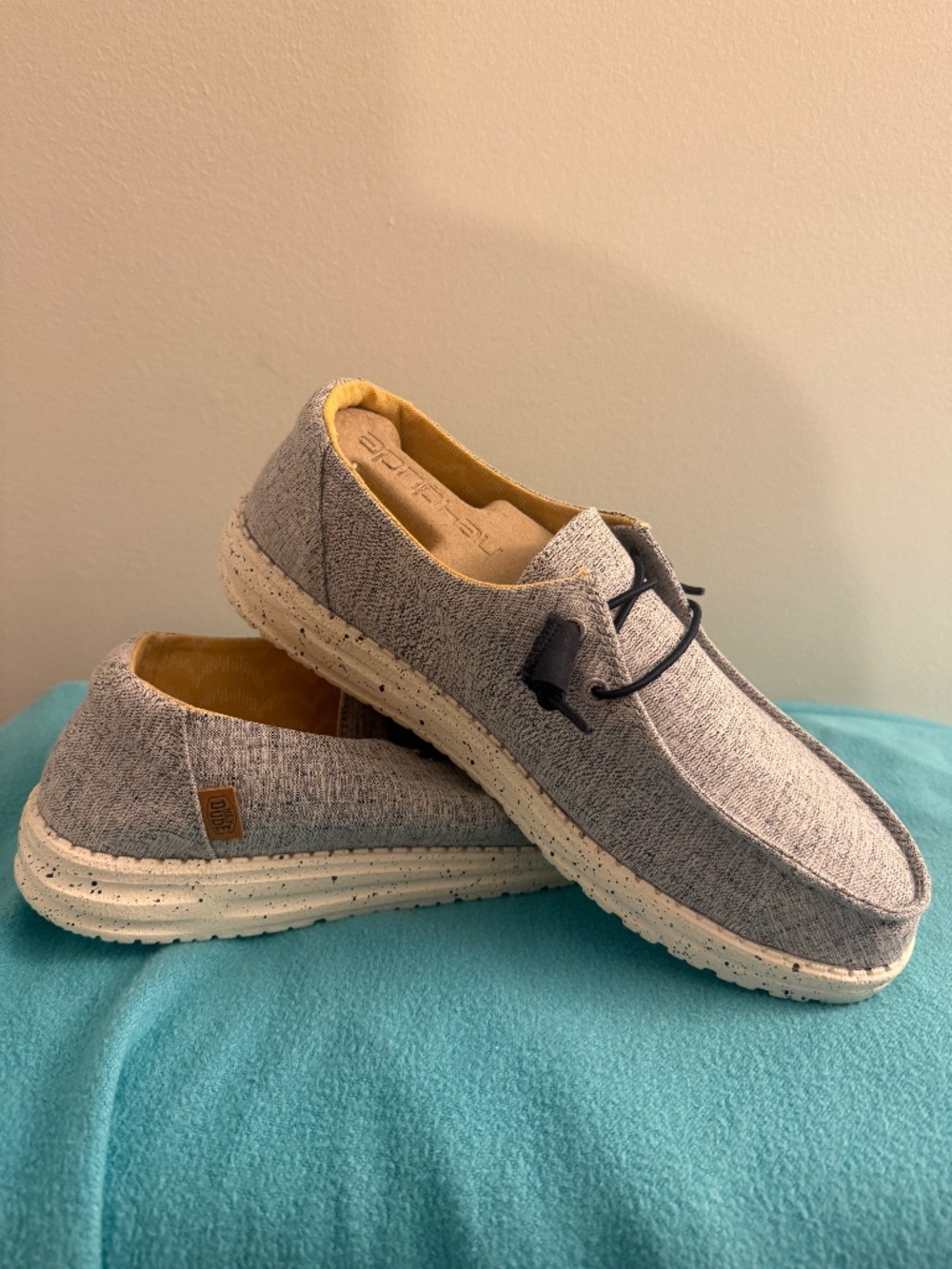 Hey Dude Wendy Chambray Size 10 Women's